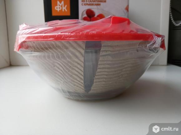 Набор салатников стекло с крышками новый. Фото 3.