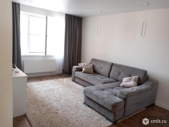 3-комнатная квартира 77 кв.м. Фото 1.