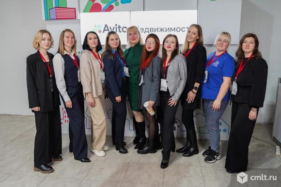 Специалист по недвижимости. Фото 1.