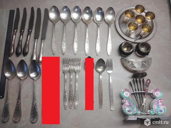 Рюмки, ножи, солонки, вилки СССР. Мельхиор. Фото 1.