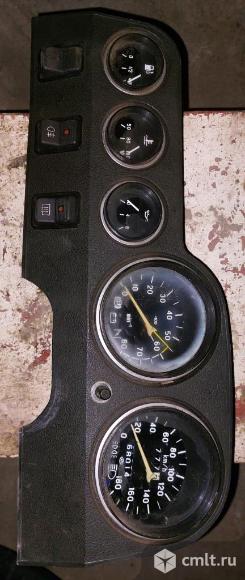Приборная панель. Фото 1.