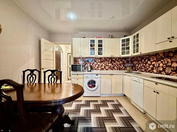 1-комнатная квартира 43 кв.м. Фото 1.