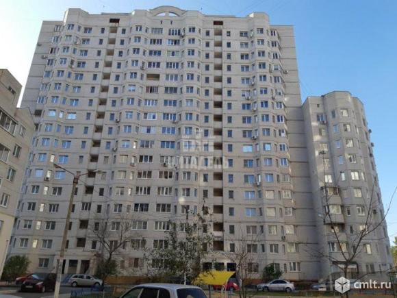 2-комнатная квартира 70,8 кв.м. Фото 1.