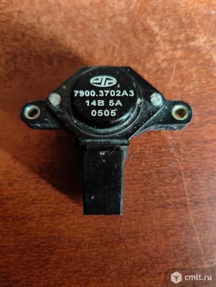 Регулятор напряжения. Фото 1.