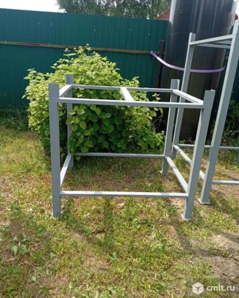 Подставка под еврокуб. Фото 1.