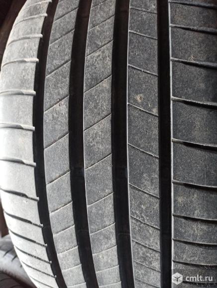 19 R 235/35 Bridgestone Turanza T005 одна шина. Фото 1.