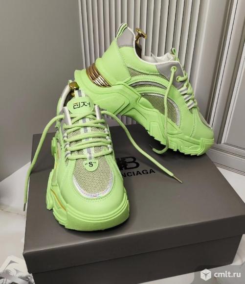 Кросовки женские. Фото 7.