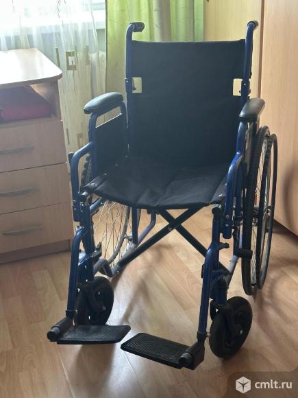 Кресло-каталка в хорошем состоянии, б/у. Фото 1.