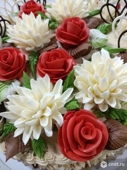 Помощник кондитера. Фото 1.