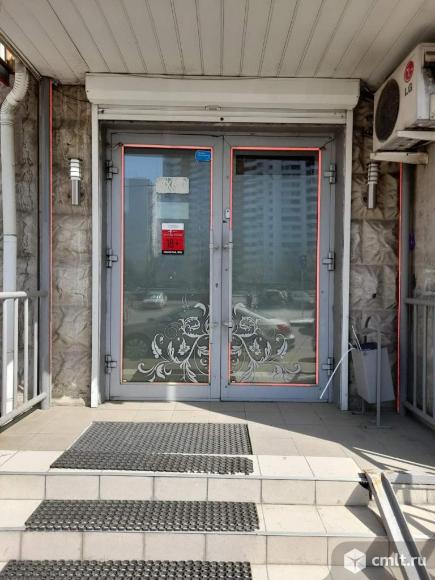 Торговое помещение 52 м2 в аренду. Фото 1.