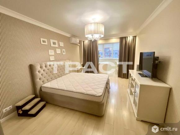 2-комнатная квартира 77 кв.м. Фото 1.