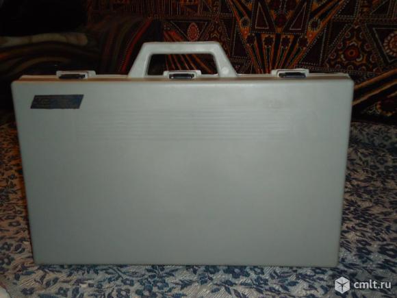 Чемодан (дипломат) для инструмента. Фото 1.