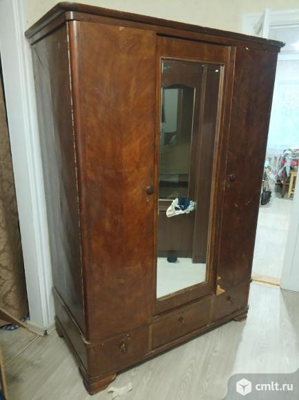 Шкaф Жданoвcкий СССР. Фото 1.