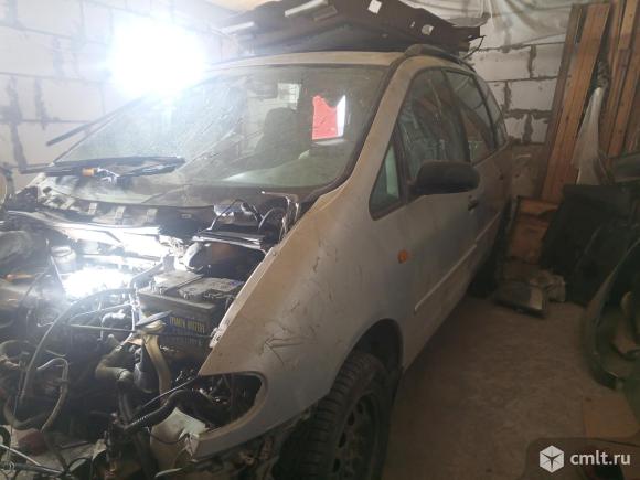 Volkswagen Sharan - 1998 г. в.. Фото 1.