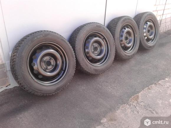 Зимние  колеса  (резина с  дисками)  на  киа  рио. Фото 1.