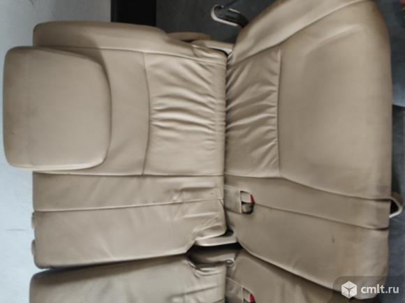 Продаю заднее кресло.. Фото 1.