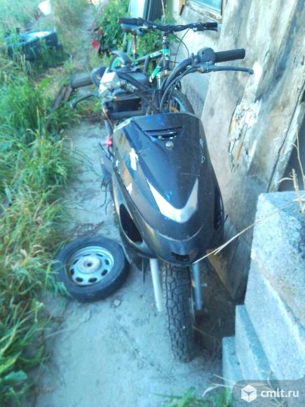 Скутер Racer - 1999 г. в.. Фото 1.