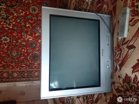 Телевизор кинескопный цв. Elenberg 21f09. Фото 1.