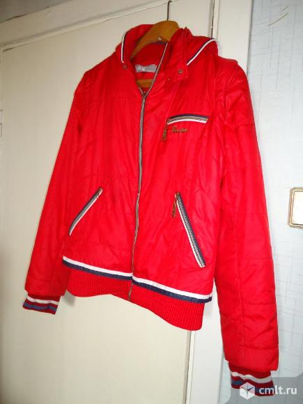 Куртка женская демисезонная болониевая. Фото 1.