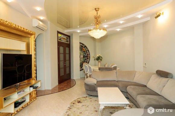 Продам 4-комн. квартиру 145 кв.м.. Фото 1.