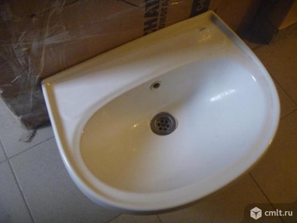 Раковина для ванной комнаты, 800 р. Фото 1.