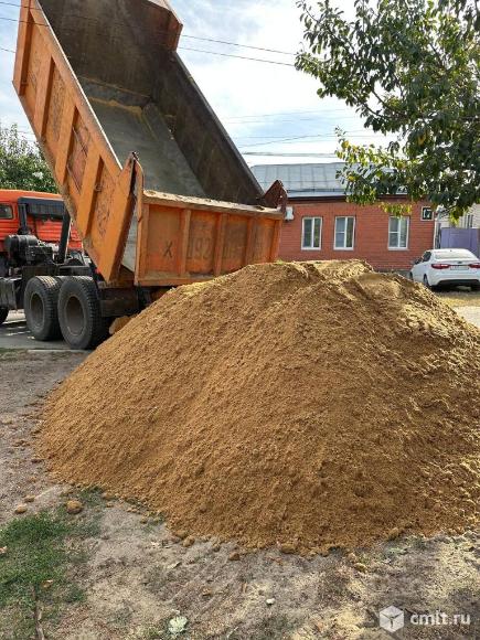 Песок щебень доставка. Фото 1.