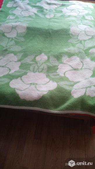 Одеяло ("верблюжье") производство СССР не использовалось. Фото 2.