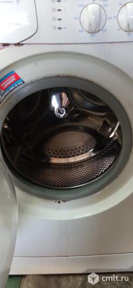 Стиральная машина Indesit WISL106. Фото 3.