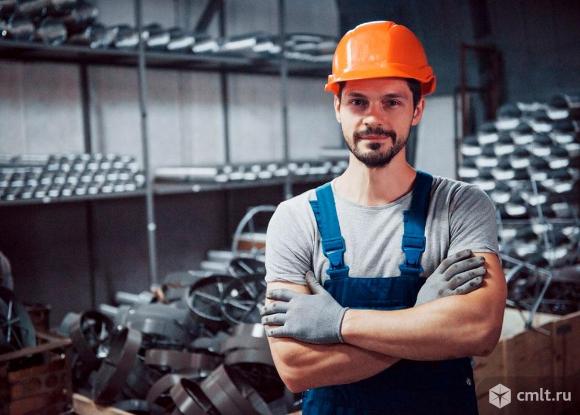 Рабочий на производство. Фото 1.