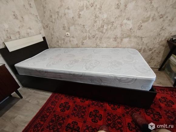 Кровать. Фото 2.