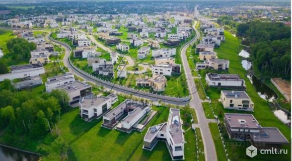 Дом 1145 м2 на участке 25 сот.. Фото 1.