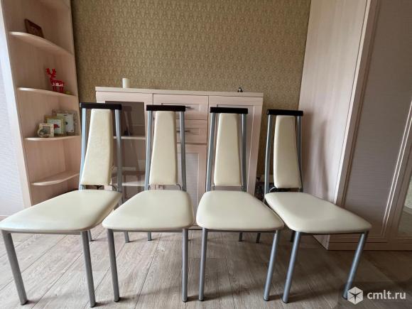 Продаю четыре стула для кухни. Фото 1.