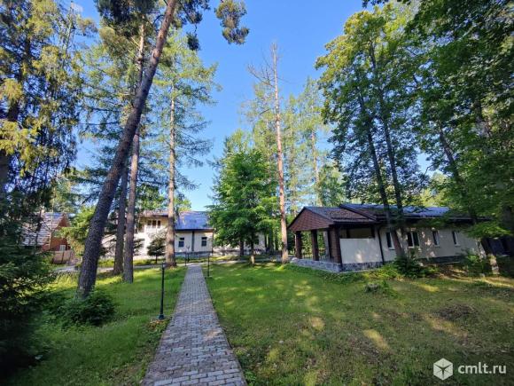 Продается база отдыха 574.6 м2. Фото 1.