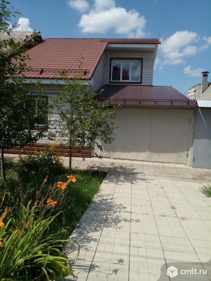 Петрозаводская ул. Полдома, 70.3 м, кухня 15 м, кирпичный. Фото 1.