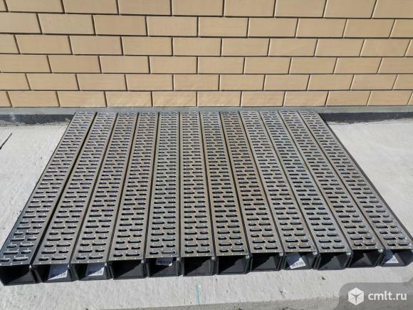 Канал водосточный. Фото 1.