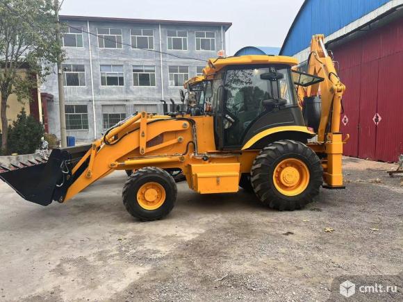 Экскаватор-погрузчик  - 2023 г. в.. Фото 2.