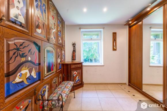 Дом 310.6 м2 на участке 34.6 сот.. Фото 1.