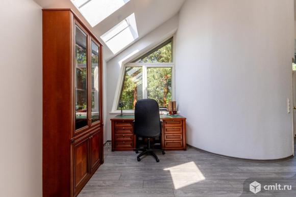 Дом 310.6 м2 на участке 34.6 сот.. Фото 20.