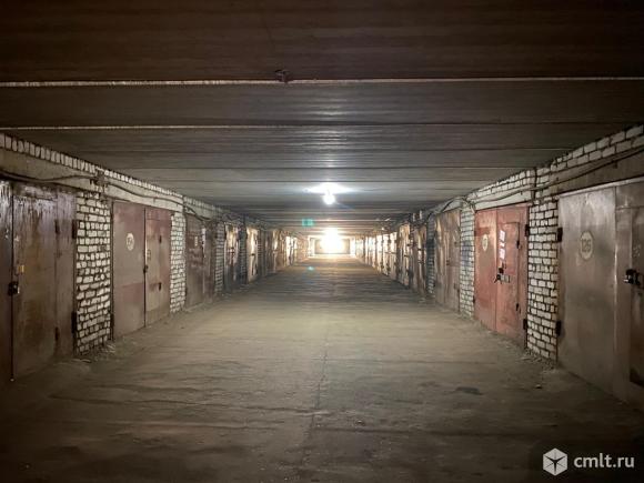 Капитальный гараж. Фото 1.