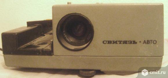 Кинокамера кварц 2, кинопроектор, фильмоскоп. Фото 4.