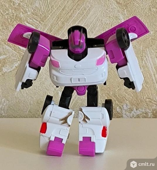 Машинка трансформер. Фото 1.