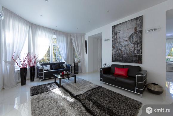 Дом 450 м2 на участке 18 сот.. Фото 1.