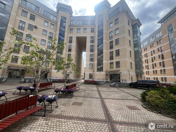 Продам 2-комн. квартиру 130.6 кв.м. в ЖК "У Ростральных колонн". Фото 1.