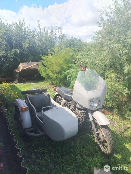 Мотоцикл Днепр  - 1990 г. в.. Фото 1.