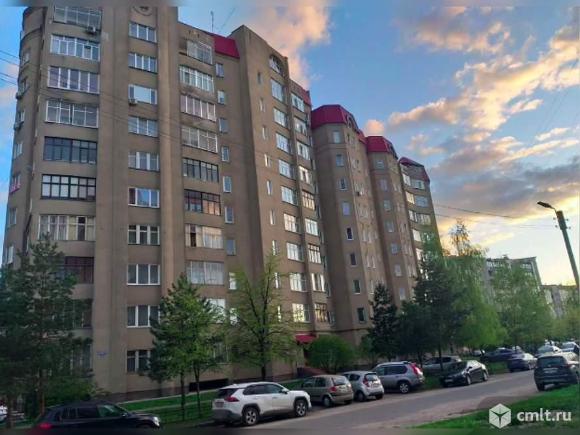 Продается 2-комн. квартира 80.3 кв.м.. Фото 1.
