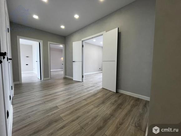 3-комнатная квартира 92,4 кв.м. Фото 1.