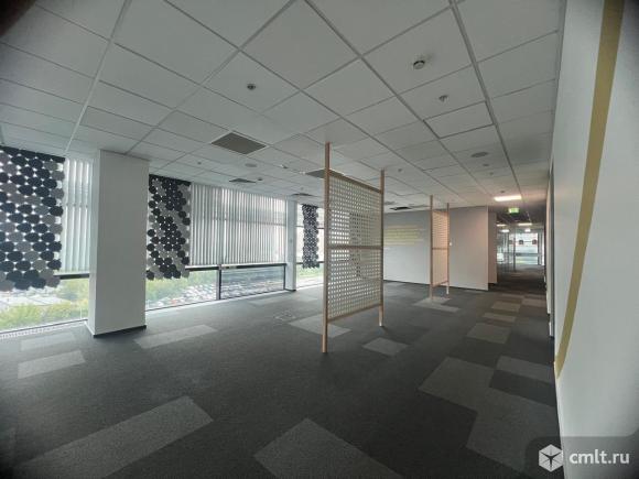Аренда офиса 1 355,2 м2. Фото 1.