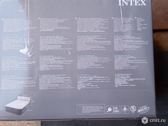 Матрас надувной с изголовьем. Фото 5.