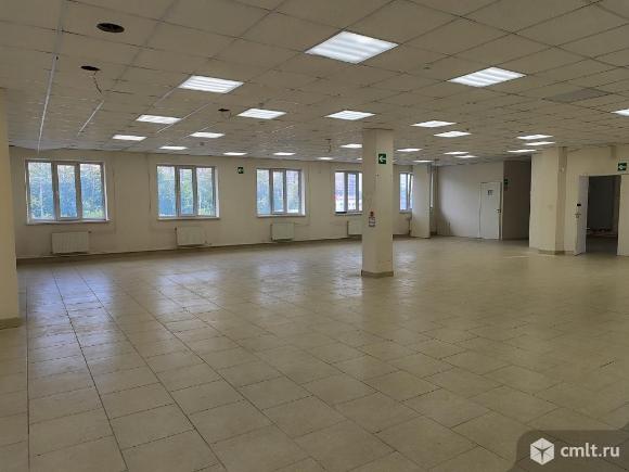 ПСН 282 кв.м. 1-я линия аренда. Фото 1.