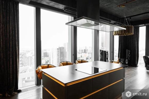 Премиум апартаменты в Neva Towers. Фото 1.